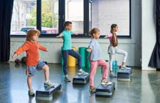 Gimnastyka sportowa z elementami gimnastyki korekcyjnej